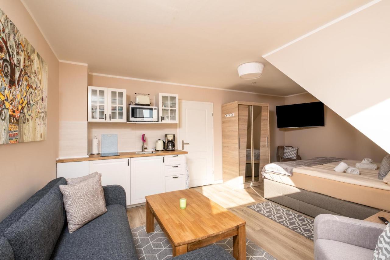 Gaestehaus "Kleines Stadtidyll" -Zimmer Und Apartments By Hotel Holsteiner Hof- Geesthacht Eksteriør billede