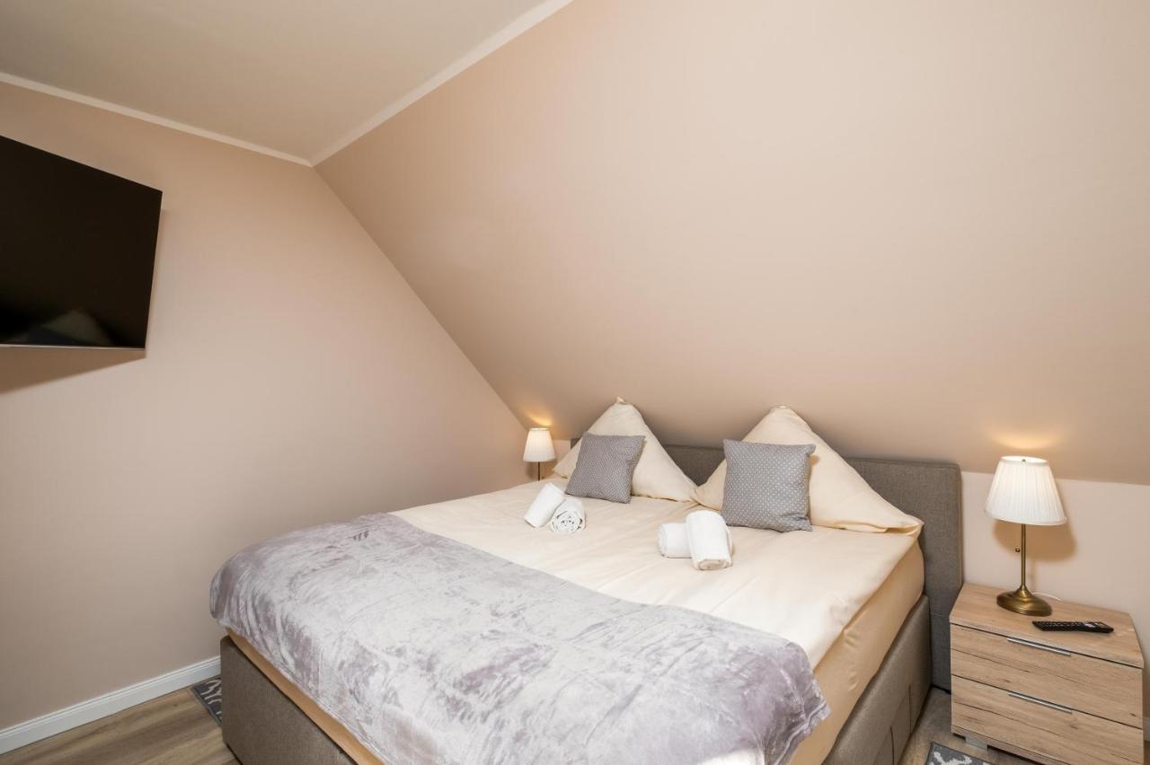 Gaestehaus "Kleines Stadtidyll" -Zimmer Und Apartments By Hotel Holsteiner Hof- Geesthacht Eksteriør billede